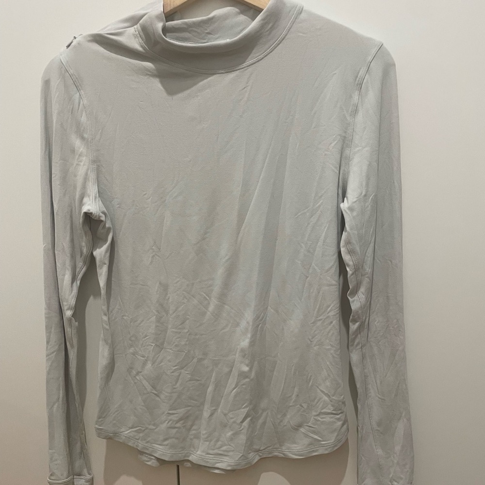 Lululemon Silver White Long Sleeve Mock Neck Top